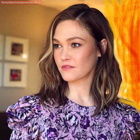 julia stiles height|Julia Stiles Wiki, Age, Height, Net Worth, Husband,。